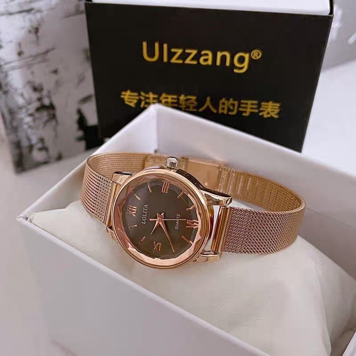 前任送的手表，现在分手了，不想要了，低价出...