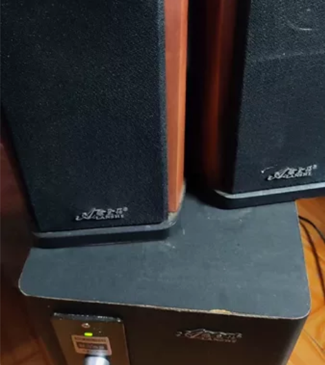 雅兰仕AL-A8改装了蓝牙 蓝牙板加了电源...