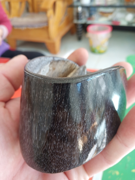 驴蹄子摆件，手把件烟灰缸工艺品，标价是一个...