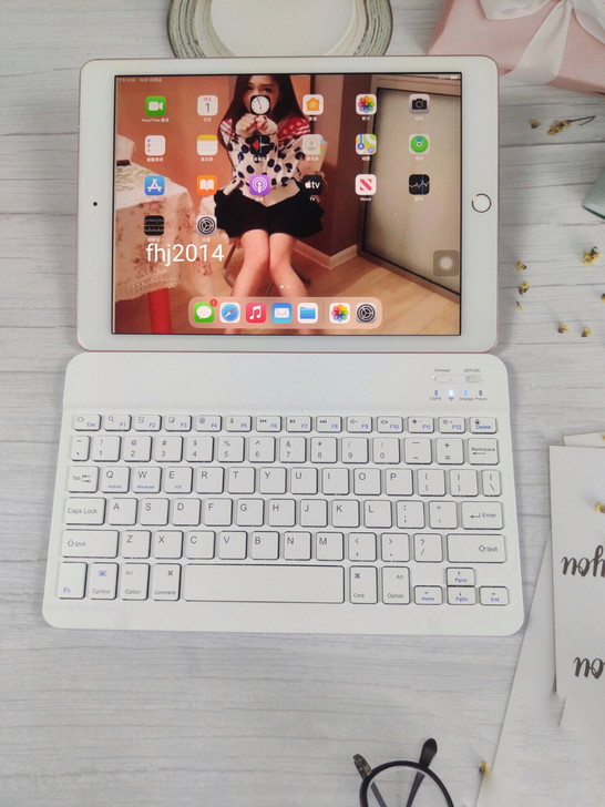 低价急转iPad Pro9.7寸，95新插...