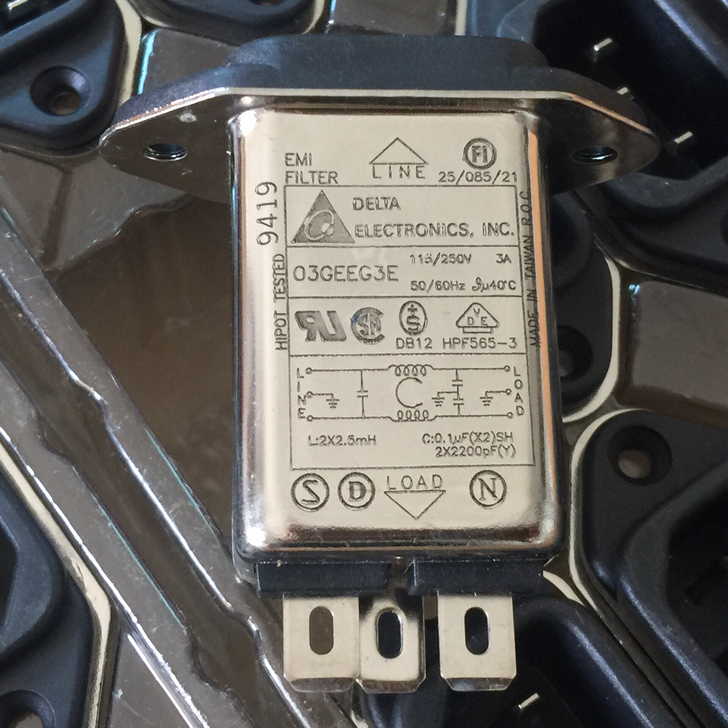 06GEEG3E   台达6A滤波器