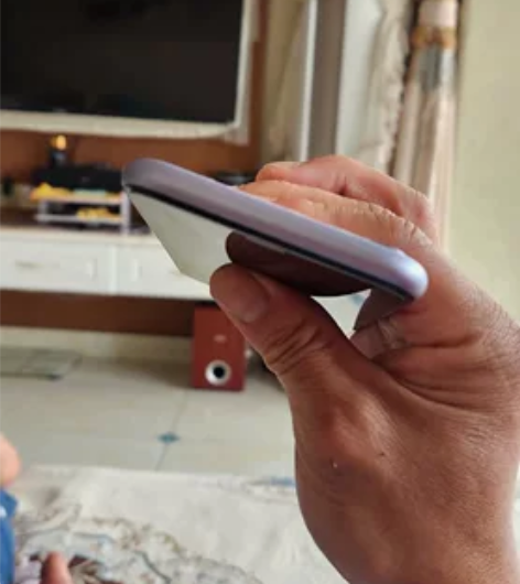 苹果11/找有缘人 只出本地128GB大陆...