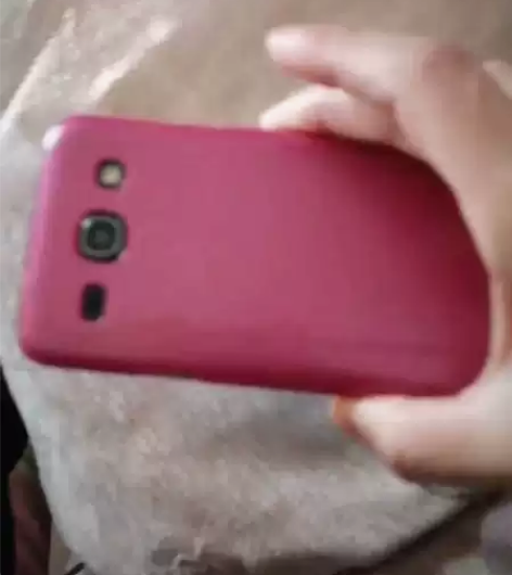 这款三星手机是本人在苏宁电器买来的,各方面...