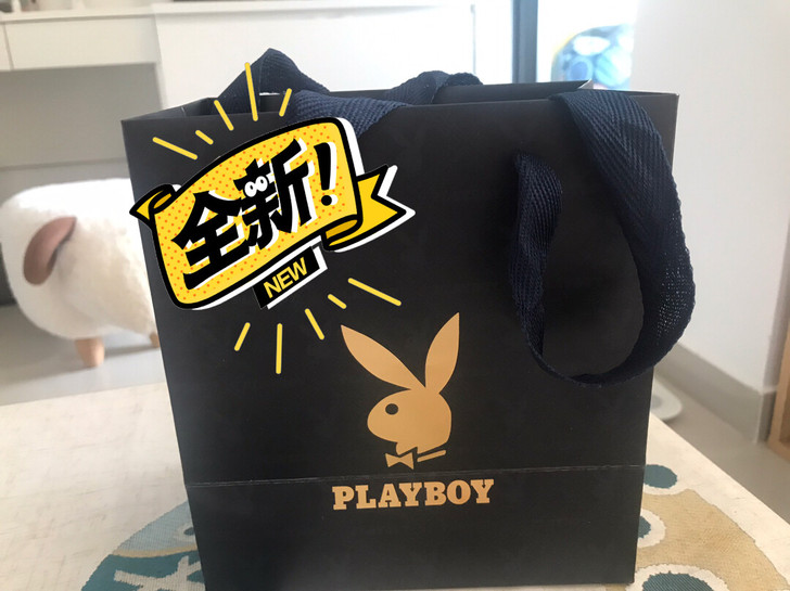 品牌型号 ：PLAYBOY花花公子官方正品...