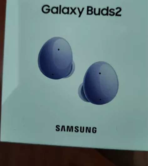 买三星手机s22+活动送的，未拆封，自己已...