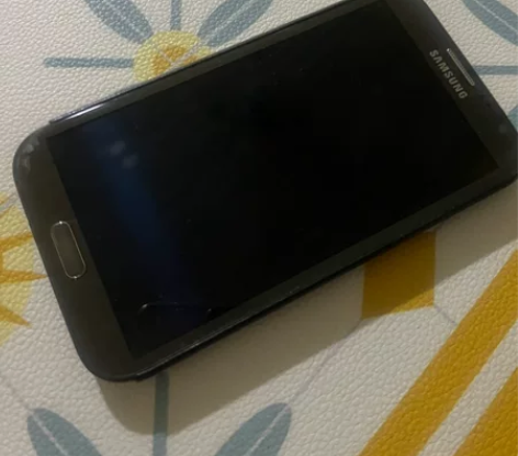 三星手机尸体 感兴趣的话点“我想要”和我私...