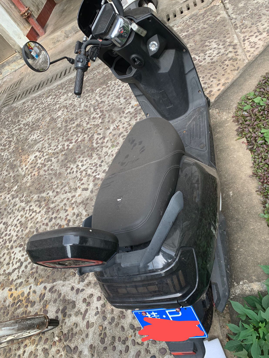 五羊电动车 72V  还很新 碟刹，原价4...