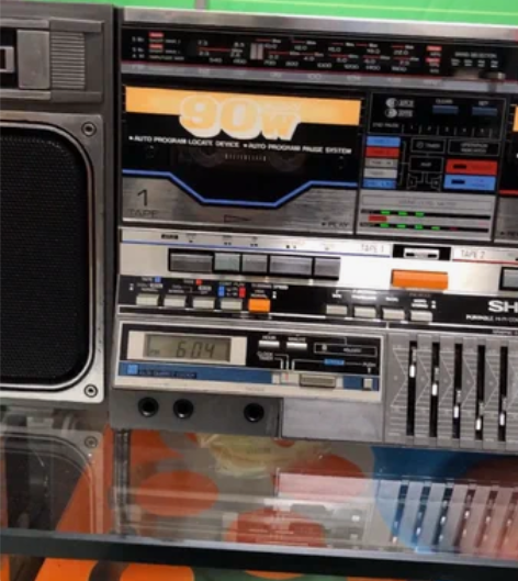 夏普收录机 GF-888Z，成色不错，实拍...