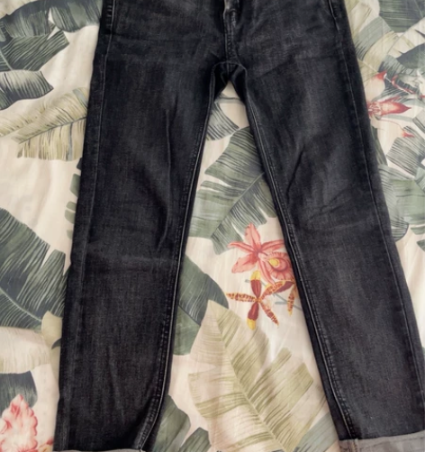 潮流前线 牛仔裤 女 29码 感兴趣的话点...