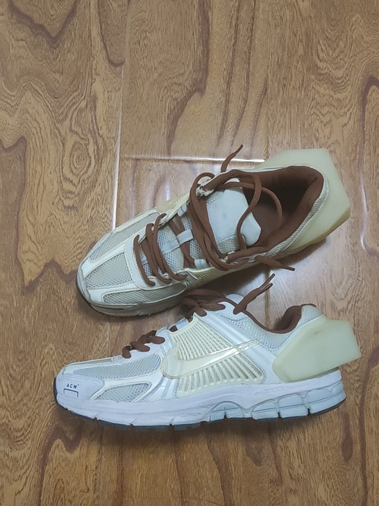 Nike联名机能黑白老爹鞋 适用场景：休闲...