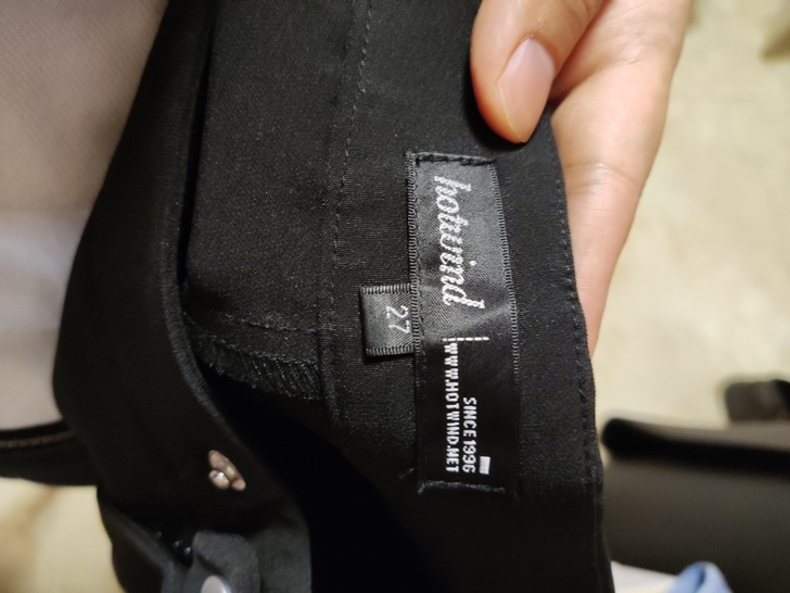 热风七分休闲裤，全新一次没穿过，低价出售4...