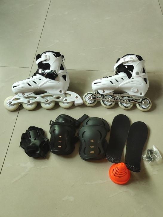 品牌型号 SOFT溜冰鞋