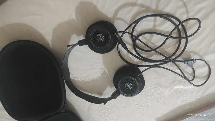 SR80E 歌德,线材无老化,耳机套完好,...
