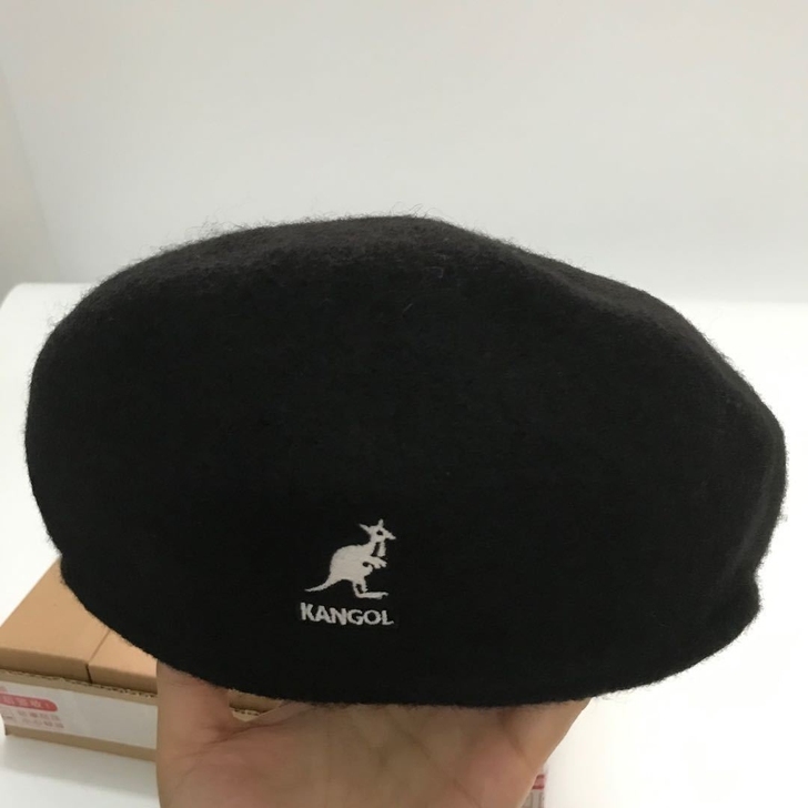 亏本处理几个袋鼠羊绒贝雷帽全新的 吊牌都在...