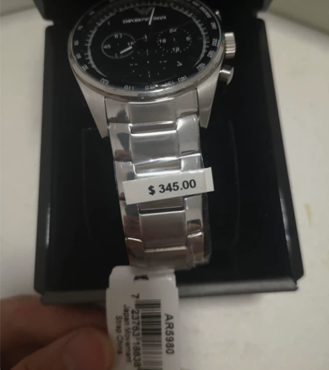 手表emporio armani,朋友赠送...