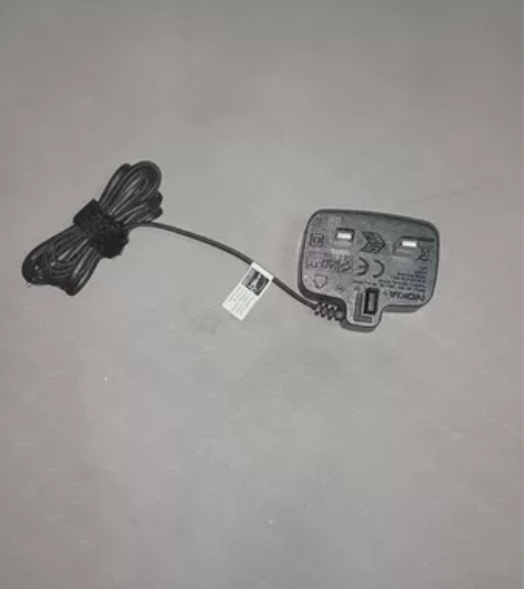 诺基亚NOKIA  AC-5X 原装充电器...