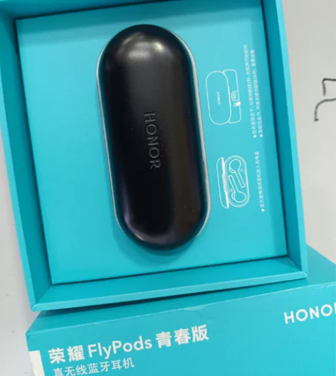 荣耀FIyPods青春版 正品，有使用痕迹...
