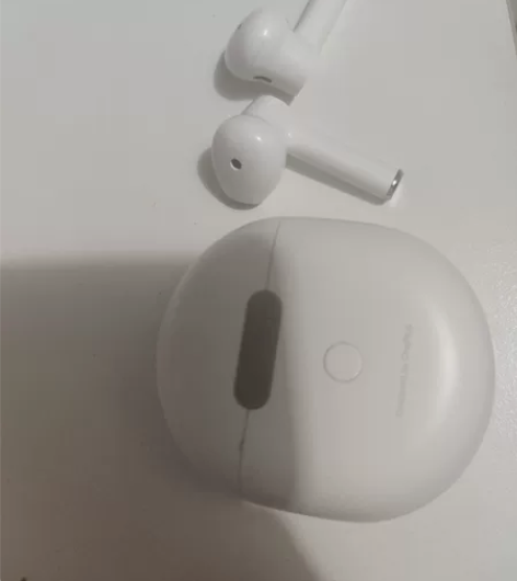 一加耳机，右耳坏了左耳小声 感兴趣的话点“...