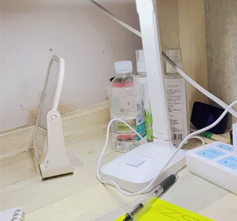 多功能可折叠台灯护眼学习灯学生宿舍可充电插...