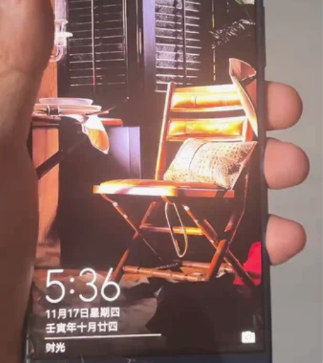 荣耀V9,6+64g,全网通,外屏碎可以正...