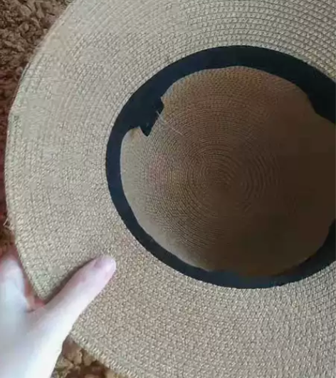 全新女士草帽，夏天出游戴过一次就放起来了，...