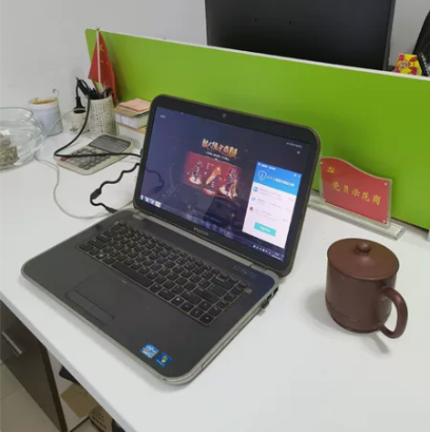 公司搬家，办公室办公自用戴尔笔记本电脑15...