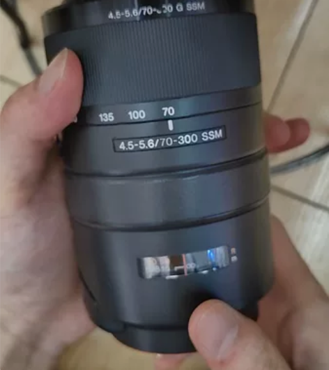 索尼A口70-300mm/F4.5-5.6...