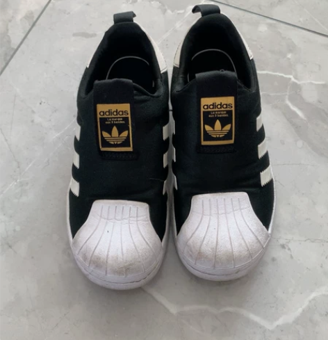 小阿迪12K 内长180mm 商场购入，新...