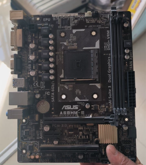 电脑主板   拆机下来的， 感兴趣的话点“...