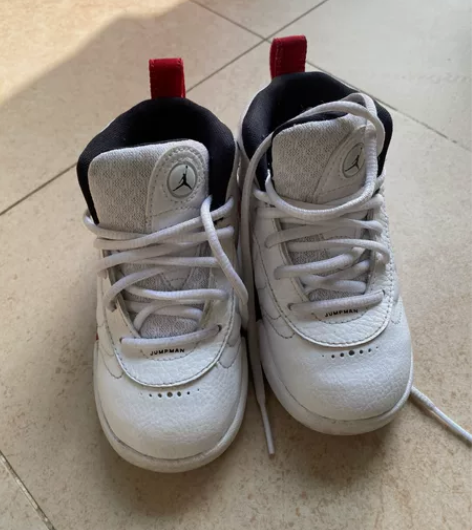 nike 乔丹 宝宝鞋 13cm 几乎全新...