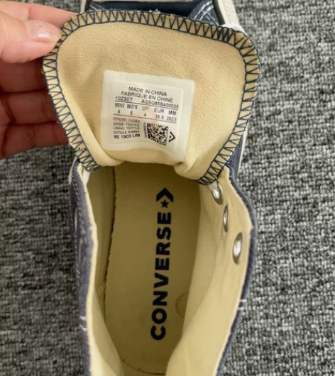 匡威高帮，230码， 感兴趣的话点“我想要...