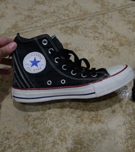 全新匡威做旧版板鞋，37码，码正 感兴趣的...