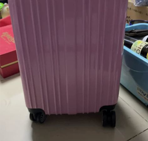 花花公子旅行箱 感兴趣的话点“我想要”和我...