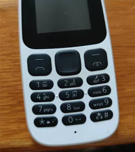 Nokia 105 老年手机超长待机，只能...