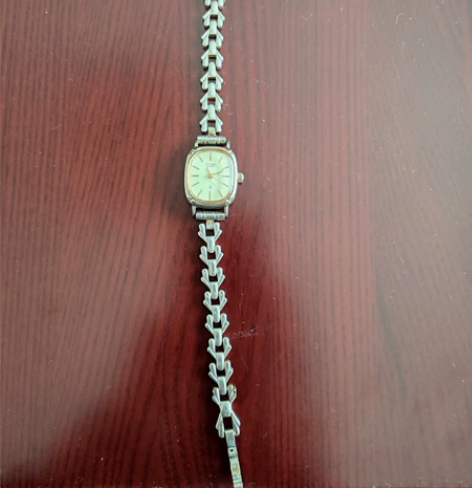 西铁城女表 石英表  日本进口 感兴趣的话...