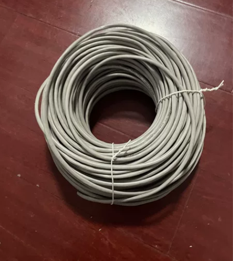 网线几十米，在西工。 感兴趣的话点“我想要...