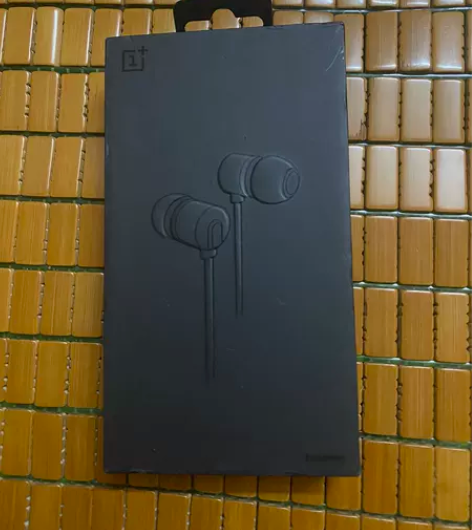 二手一加银耳2T Type-C耳机，买了都...