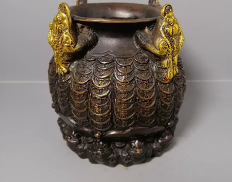 古玩铜器收藏，纯铜鎏金金钱罐，工艺精湛 材...