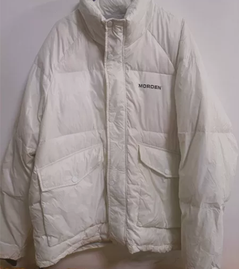 男士白色立领宽松羽绒服  3XL，140斤...