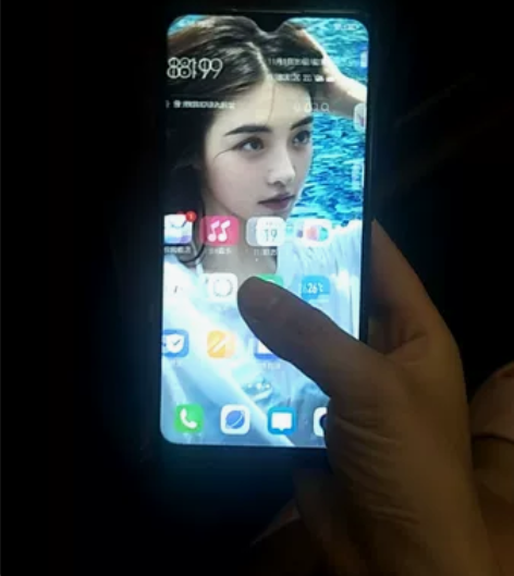 vivox23蓝色   全网通  成色95...