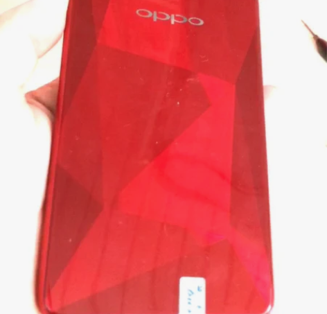 oppo A3 4+128 屏老化， 便宜...