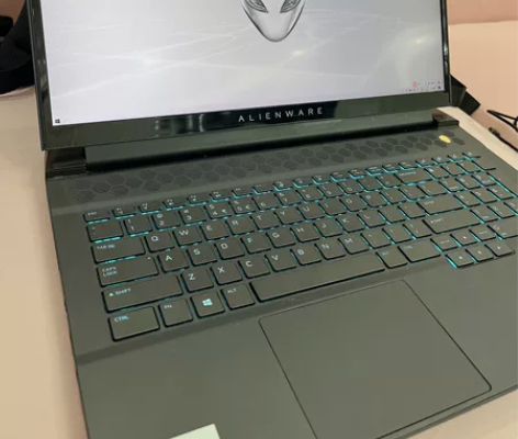 外星人M17R4游戏本 酷睿i7-1087...