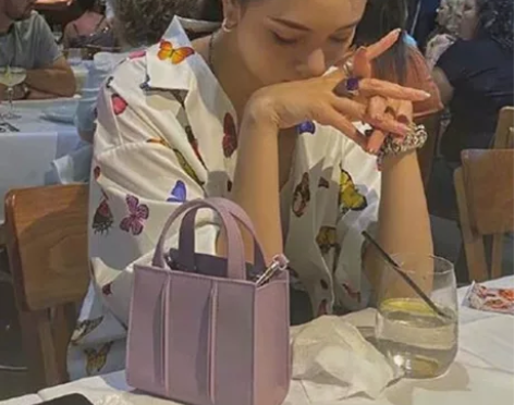 紫色小包女2022新款手提包周雨彤王鸥cc...