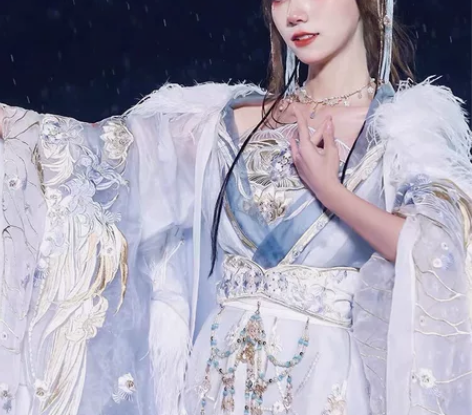 涂七七【月莲】2022国风大典秀款刺绣大袖...