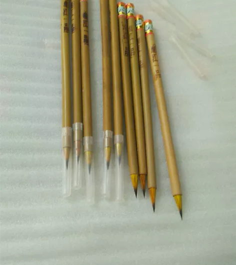 早些年的毛笔，适合画国画，2公分以内的小楷...