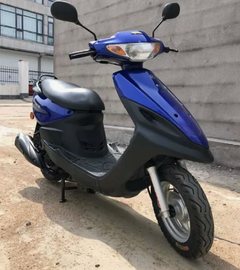 二手摩托车，踏板车，女装车二手摩托车 雅马...