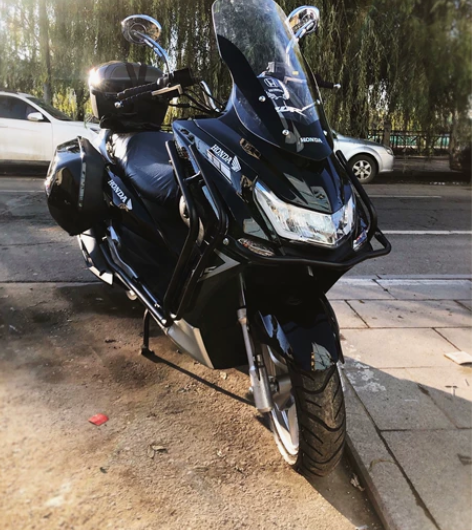 踏板摩托车9新  150CC摩托车  踏板...