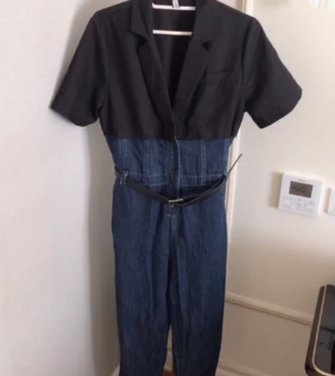 牛仔连体裤，全新，真心挺好看的，跟邻居撞衫...