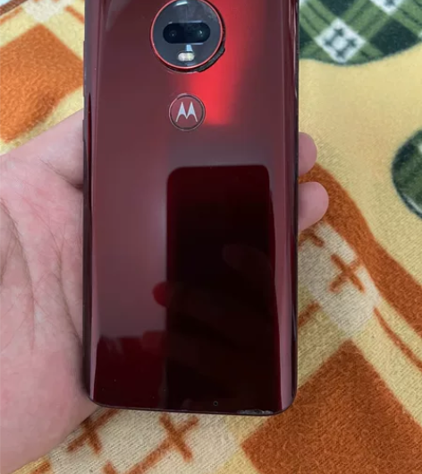 摩托罗拉G7plus 红色 成色挺好的 一...
