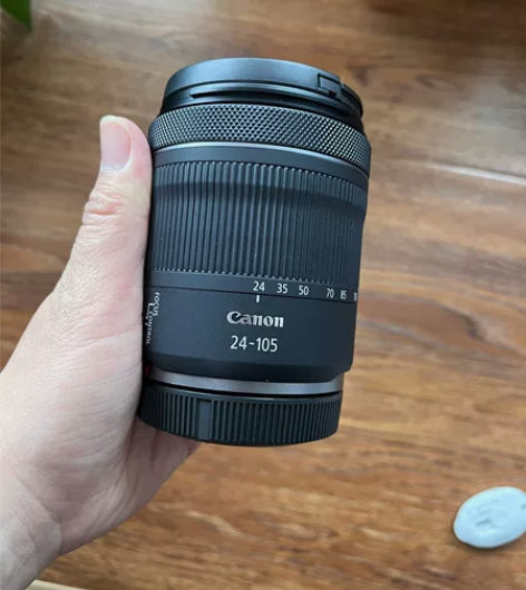 佳能rf24-105镜头 成色很新，全画幅...